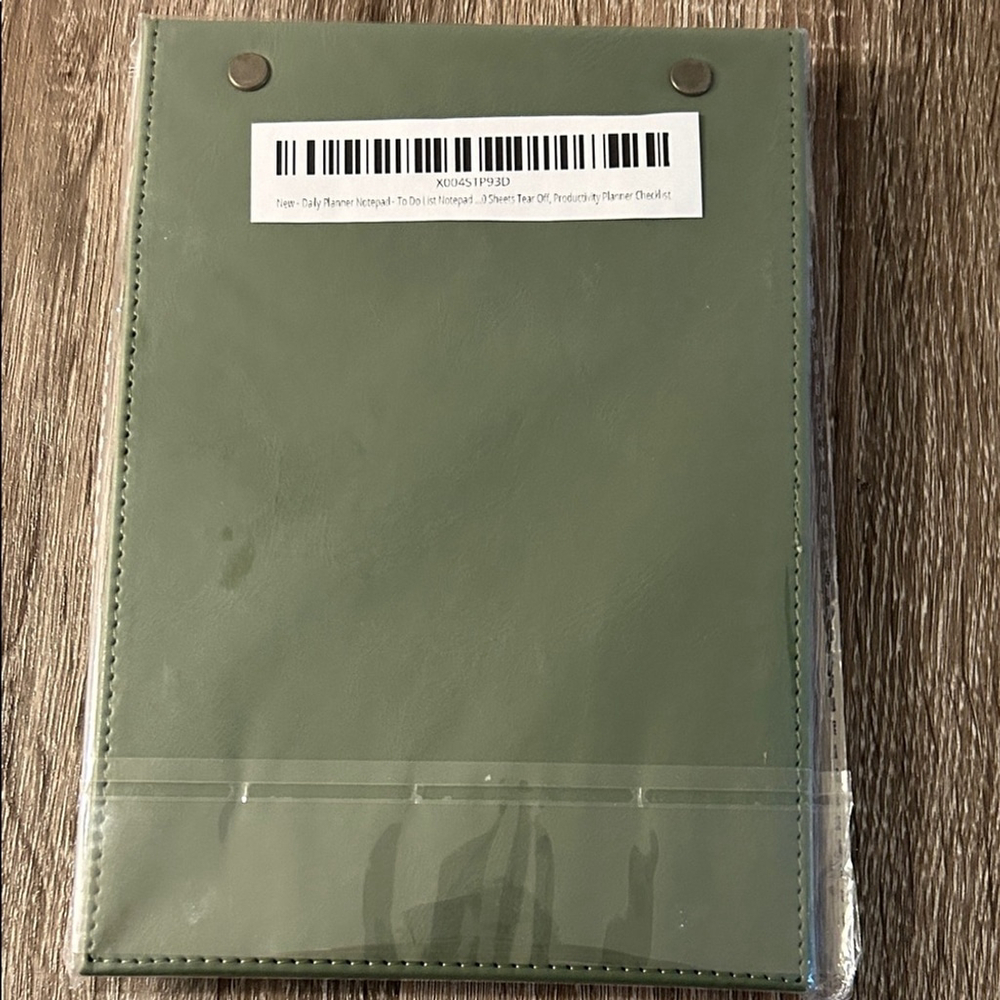 Green Daily Planner Pad - Picture 2 of 3